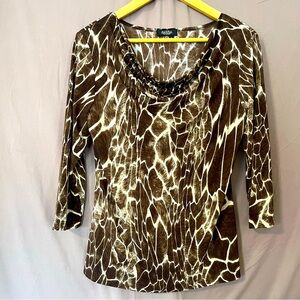 Peak & Peak Giraffe Print Blouse – Size Medium